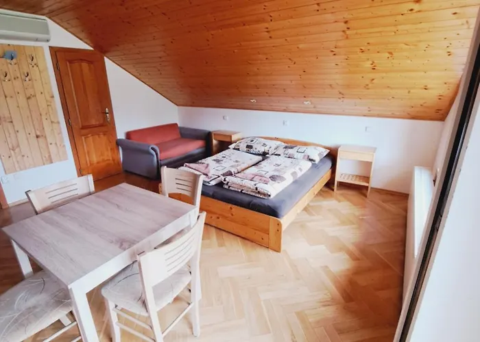 Apartmany Na Farme