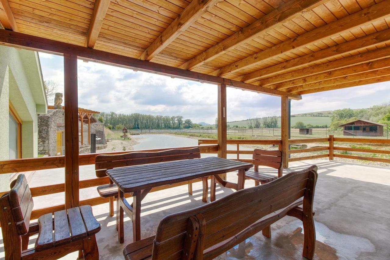 Na Farme Kurdejov