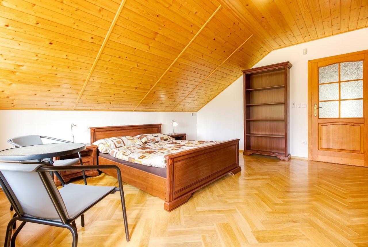 Na Farme Farm stay Kurdejov
